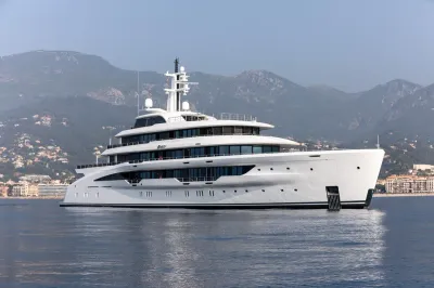 Custom 78M Amels Yacht ENERGY for Sale