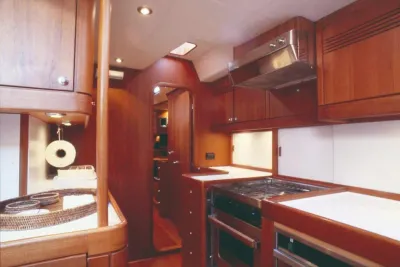 Custom Jeanneau SUN ODYSSEY 42 DS NEW 2011