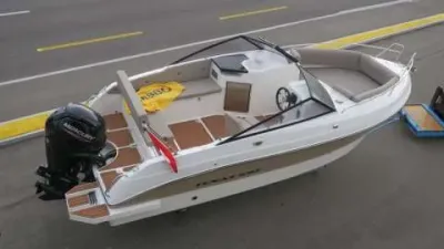 DarekCo 597 BOWRIDER