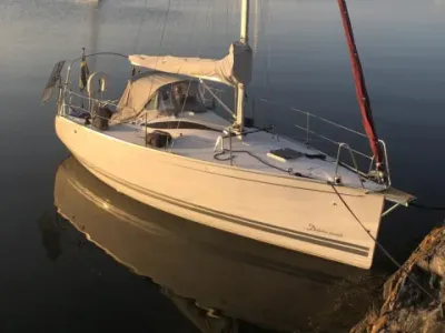 Delphia 28