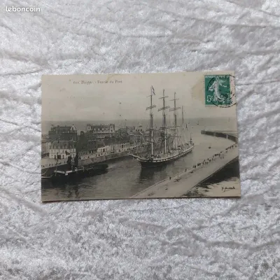 Dieppe 76 - Entrée du Port Voilier cpa