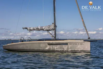 DOMANI S32L sailing yacht for sale