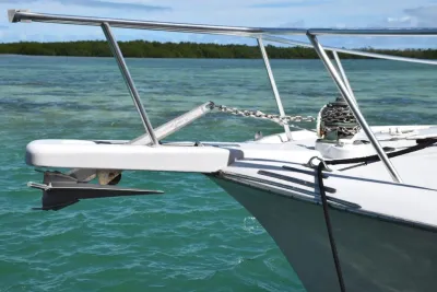 Donzi Custom Enclosed Flybridge 1996