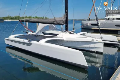 DRAGONFLY 25 SPORT catamaran sailing yacht for sale