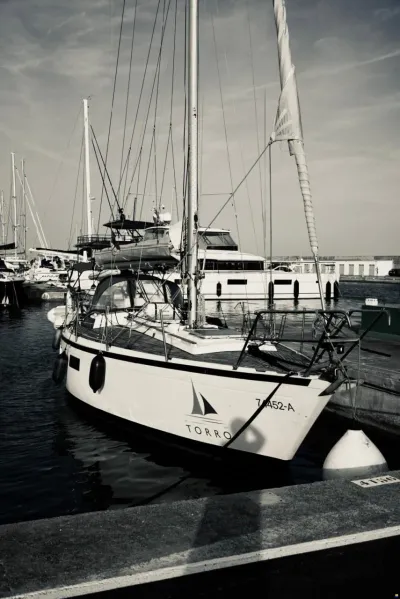 Dufour 35