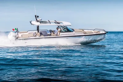 Dufour 382 2015