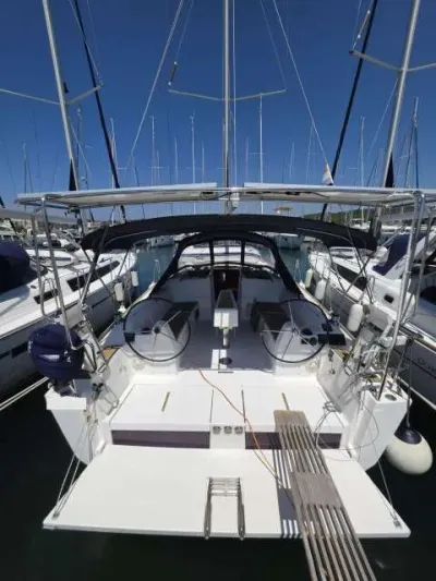 Dufour 382 GRAND LARGE