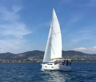 Dufour 412