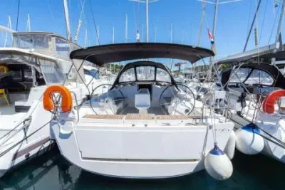 Dufour 412 GRAND LARGE