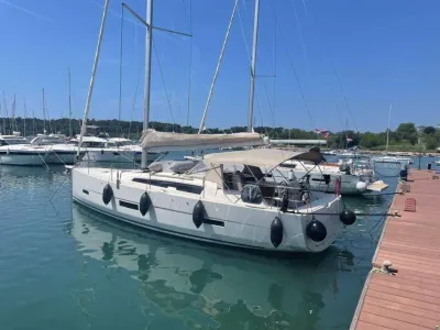 Dufour 430 Grand Large