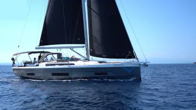 Dufour 470