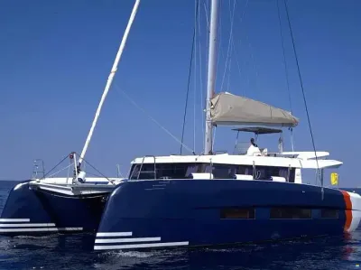 Dufour Catamarans 48