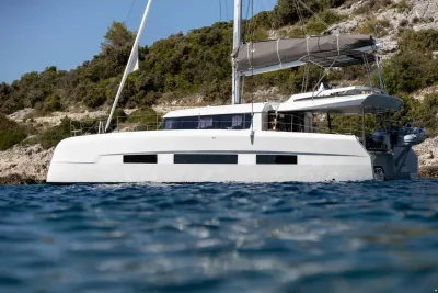Dufour Catamarans 48