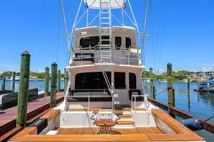 Enclosed Bridge w/Tower 65' Viking 2004