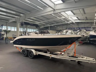 Eolo 6.4 EL Cabin