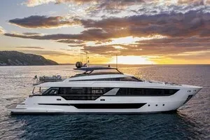 EPIC 98' Ferretti Yachts 2021