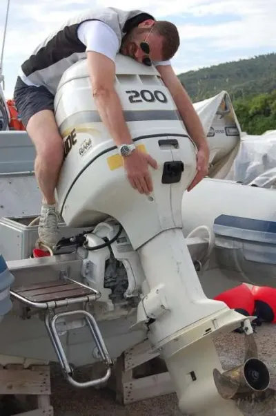 Evinrude 200