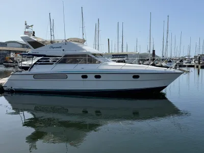 Fairline Phantom 37