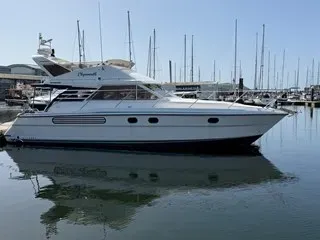 Fairline Phantom 37
