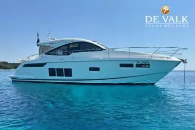 FAIRLINE PHANTOM 50 motor yacht for sale