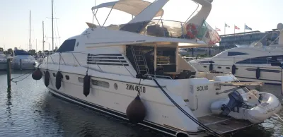Fairline Squadron 62