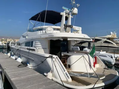 Fairline SQUADRON 62