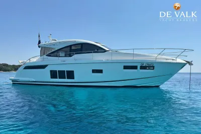 FAIRLINE TARGA 48 motor yacht for sale