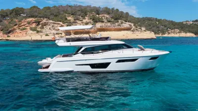 Ferretti 500