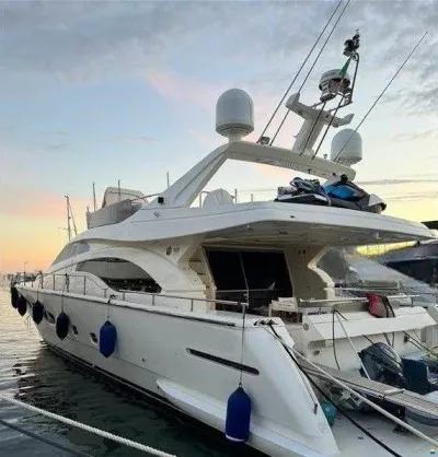 Ferretti 680