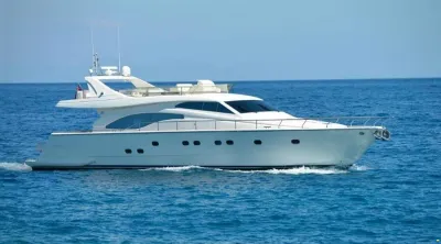 Ferretti 680