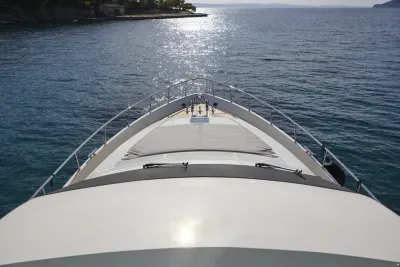 Ferretti 680
