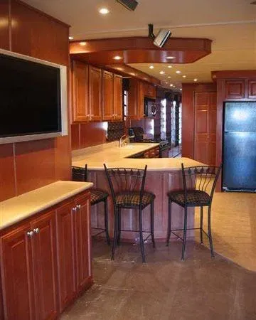 Ferretti Yachts 750 2017
