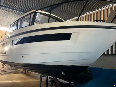Finnmaster Pilot 8