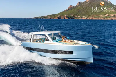 FJORD 490 OPEN motor yacht for sale