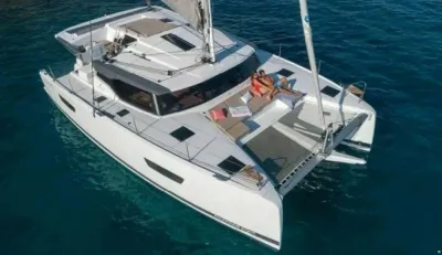 Fountaine Pajot ASTREA 42
