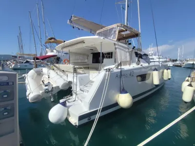 Fountaine Pajot Astrea 42