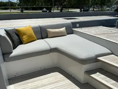 Fountaine Pajot Victoria 67 2014