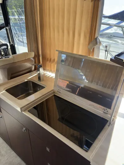 Galeon 360 Fly