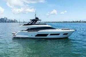 GIULIA 67' Ferretti Yachts 2023
