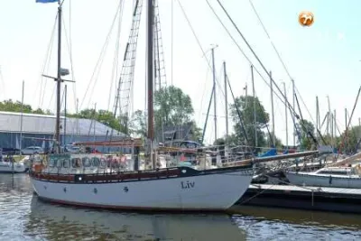 GLACER 40 sailing yacht for sale