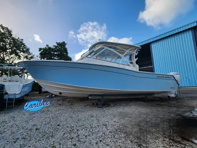 Grady-White Freedom 335 2021