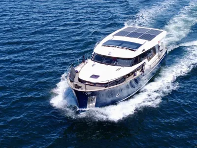 Greenline 40 Hybrid