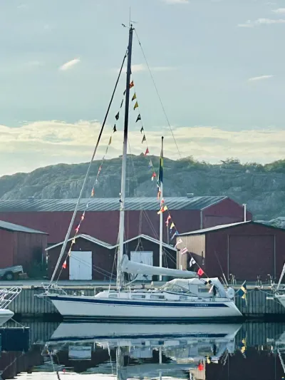 Hallberg-Rassy 34