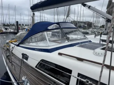 Hallberg-Rassy 340