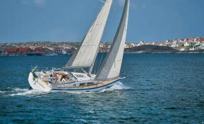 Hallberg-Rassy 400