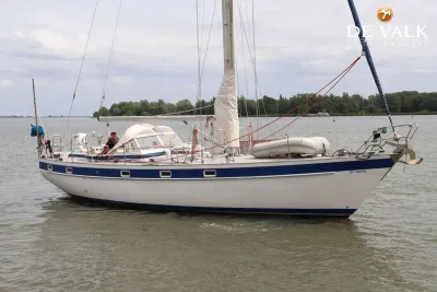 HALLBERG RASSY 42 E sailing yacht for sale