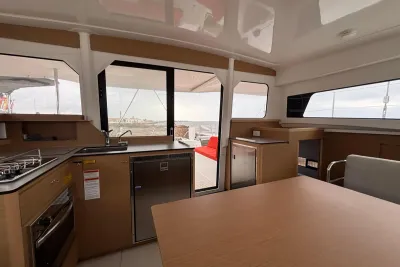 Hallberg-Rassy 44 2019