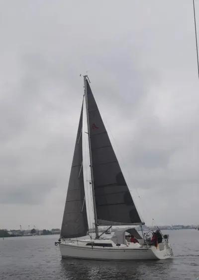 Hanse 320