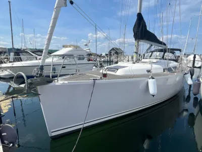 Hanse 400