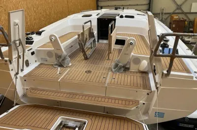 Hanse 410
